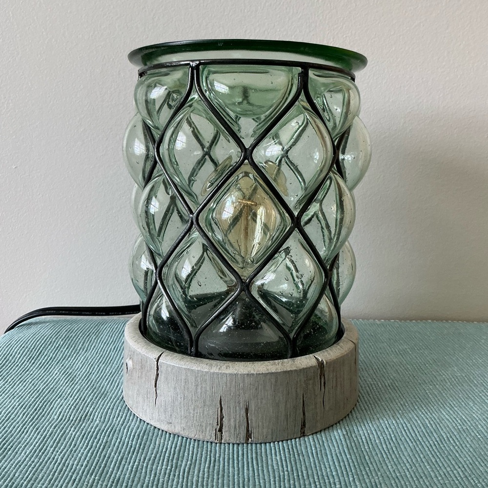 Scentsy Country Light Retired bubble glass warmer